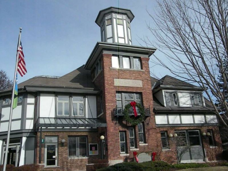 Lake Bluff Village President Will Be Challenged in Bid for Reelection