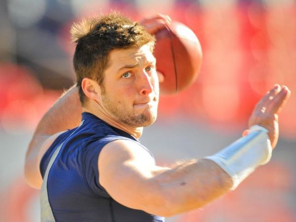 Mets Sign Tim Tebow to Minor League Deal