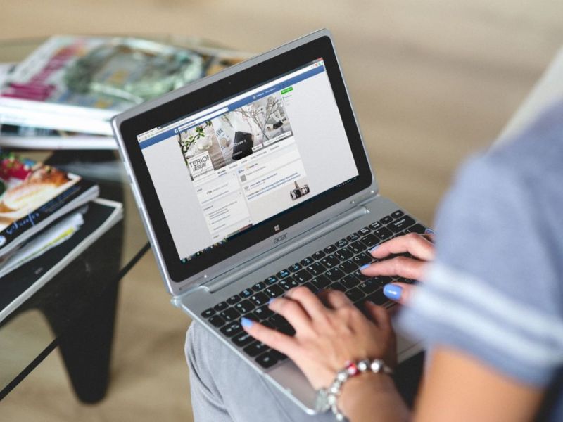 Facebook Users Live Longer, Study Finds