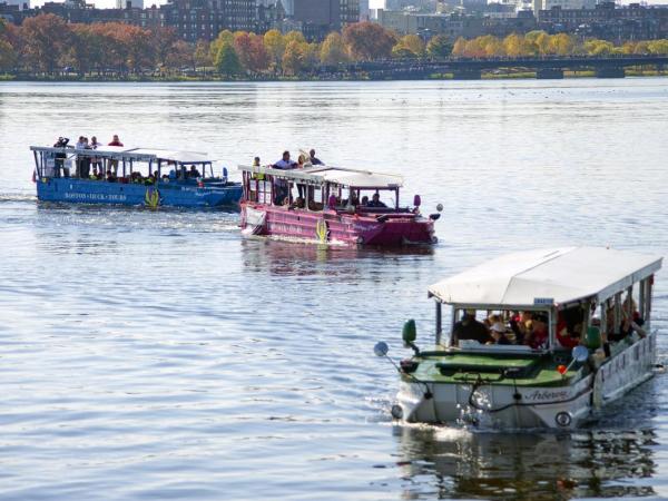 duck boat tour death boston duck tours changing policy after beacon hill death duck boat tour death boston duck tours changing policy after beacon hill death
