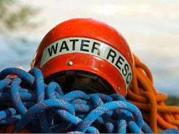 http://cdn20.patch.com/users/22880691/20160912/082321/styles/T600x450/public/article_images/waterresue-1473726187-3502.jpg