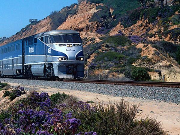 Free And Discounted Amtrak Transfers Now Offered in Southern California
