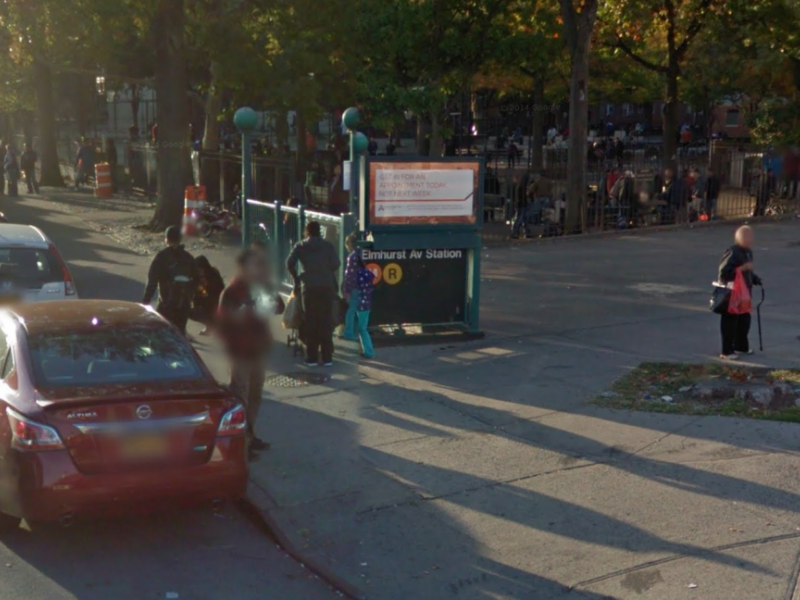 Woman Jumps in Front of Train in Queens Causing Delays New York City